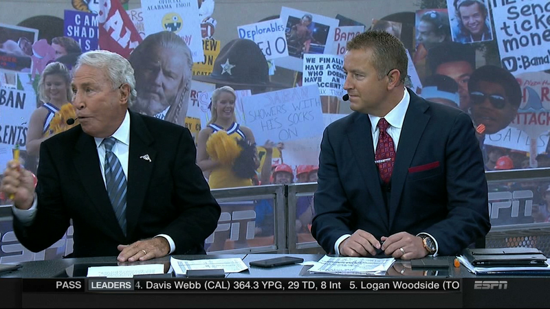 Illustration for article titled Grab 'Em By The Saban: Your Baton Rouge College GameDay Sign Roundup
